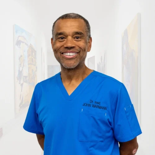 Dr. med. John Warmann